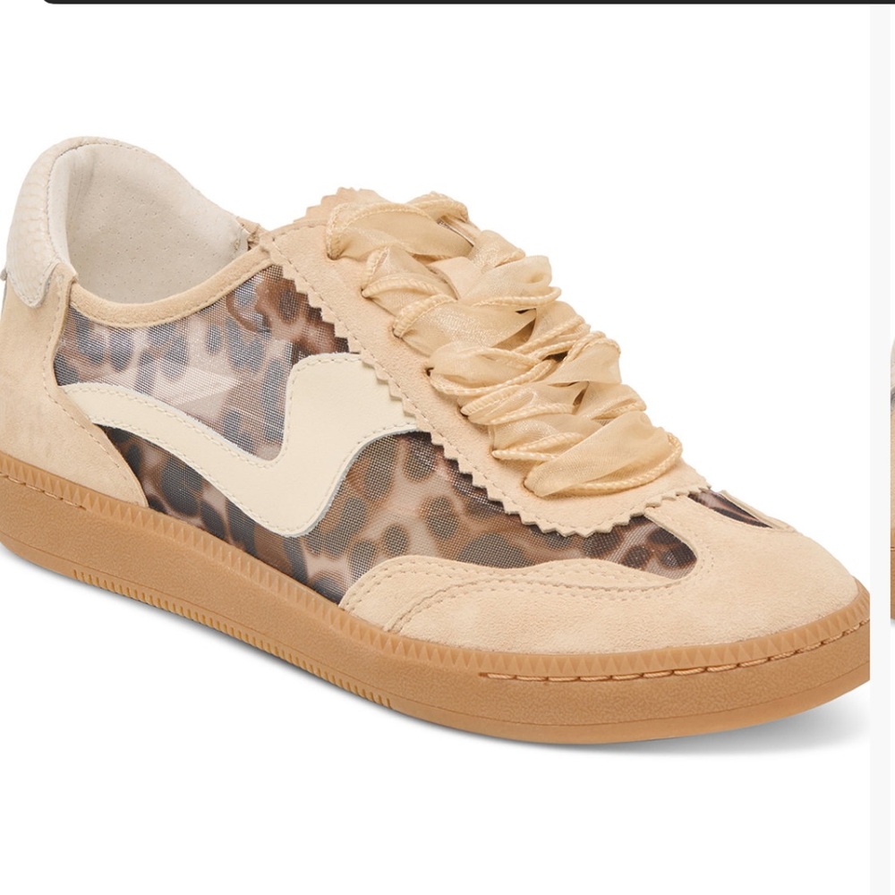 Wedge sneakers